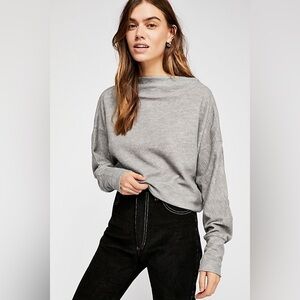 We the Free Gray Boat Neck Zipper Long Sleeve Sweater (Medium)